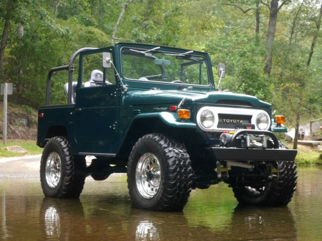 1974 Toyota Land Cruiser FJ40 - photo 3