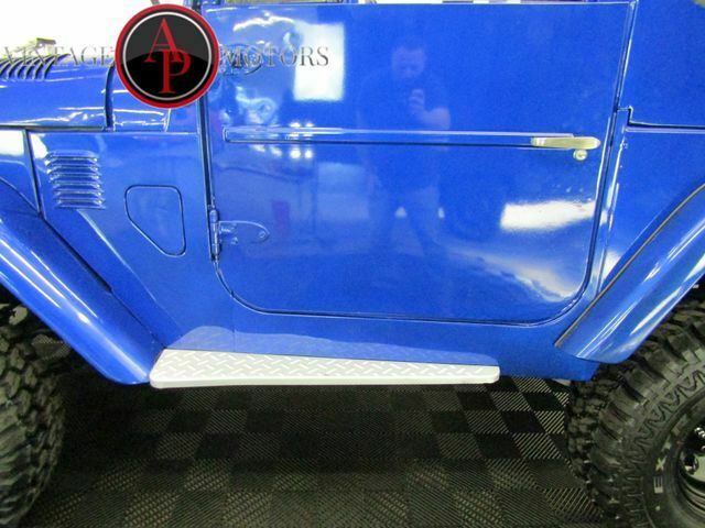 1974 Toyota Land Cruiser FJ40 V8 DISC RESTORED! - photo 11