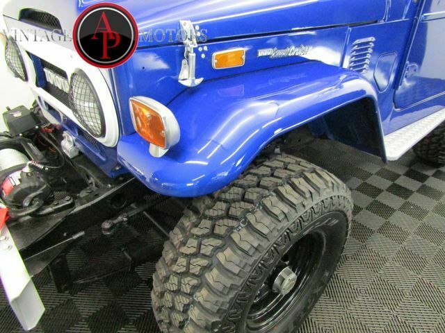 1974 Toyota Land Cruiser FJ40 V8 DISC RESTORED! - photo 6