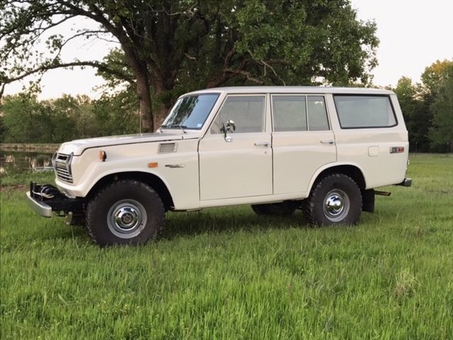1974 Toyota Land Cruiser Wagon - photo 2