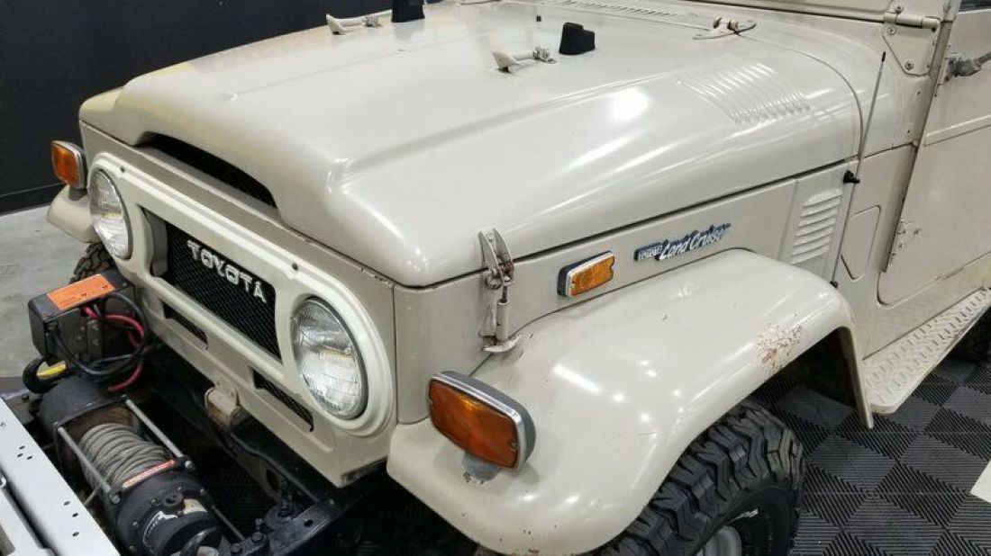 1974 Toyota Land Cruiser FJ40 - photo 13