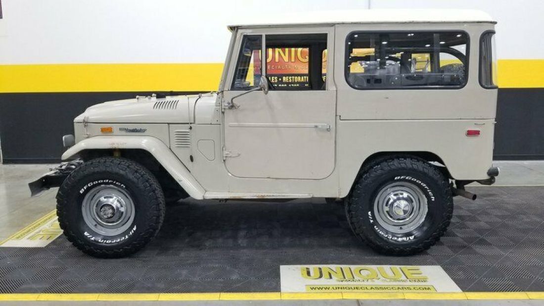 1974 Toyota Land Cruiser FJ40 - photo 7