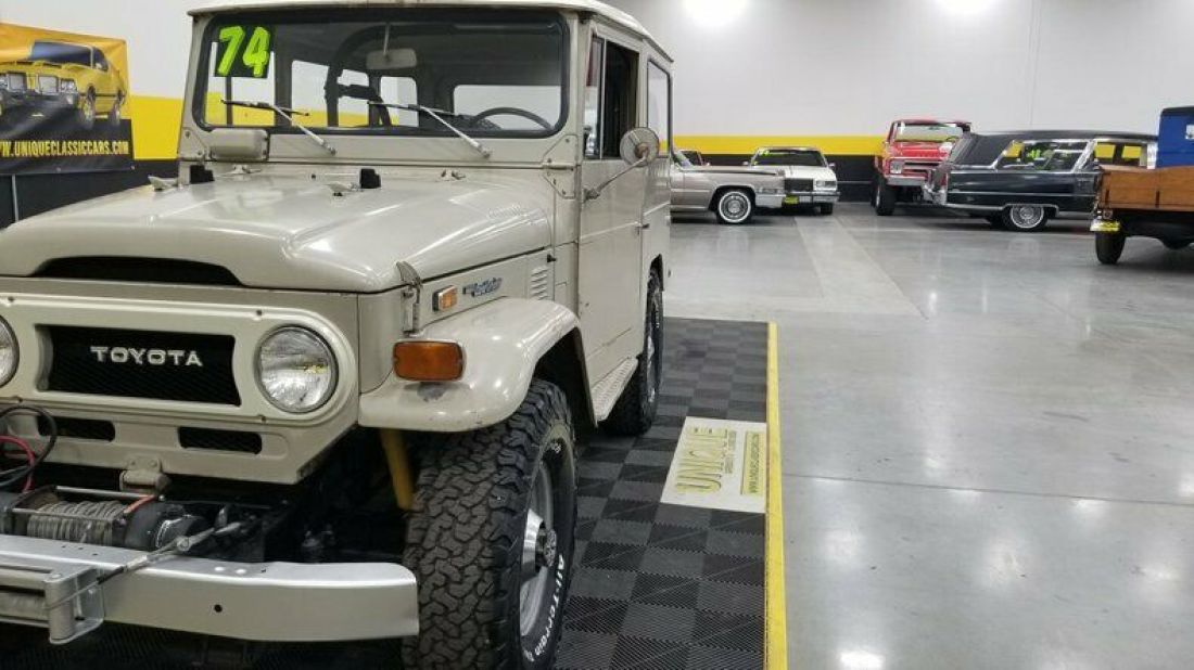 1974 Toyota Land Cruiser FJ40 - photo 9
