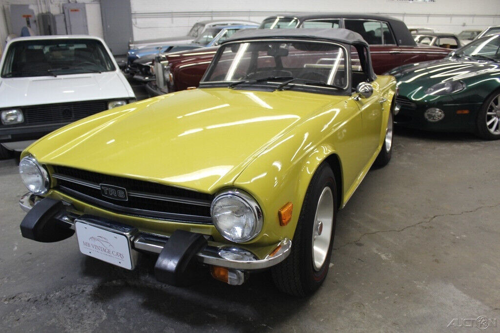 1974 Triumph TR-6 Convertible - photo 2