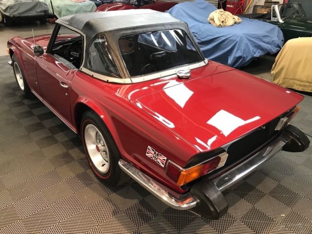 1974 Triumph TR-6 4-SPEED. STANDARD WHEELS. MICHELIN RED LINE TIRES - photo 10