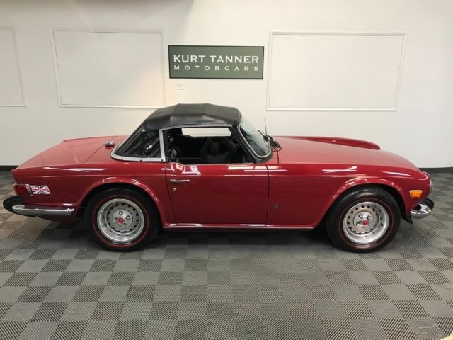 1974 Triumph TR-6 4-SPEED. STANDARD WHEELS. MICHELIN RED LINE TIRES - photo 5