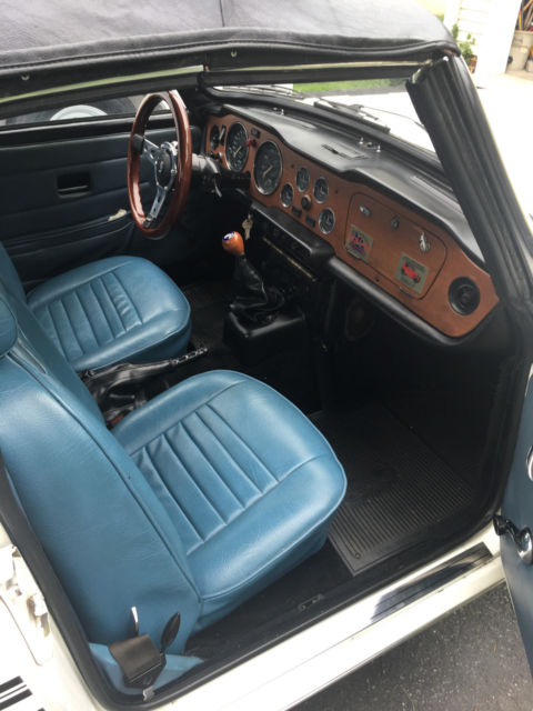 1974 Triumph TR-6 Convertible - photo 7