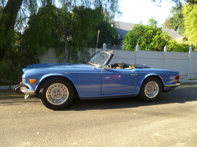 1974 Triumph TR-6 Convertible - photo 3