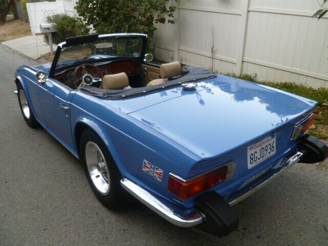 1974 Triumph TR-6 Convertible - photo 5