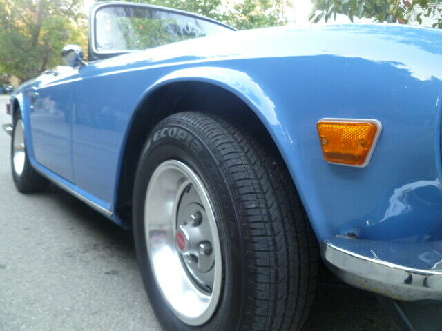 1974 Triumph TR-6 Convertible - photo 8