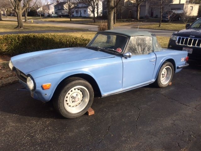 1974 Triumph TR-6 convertible - photo 2