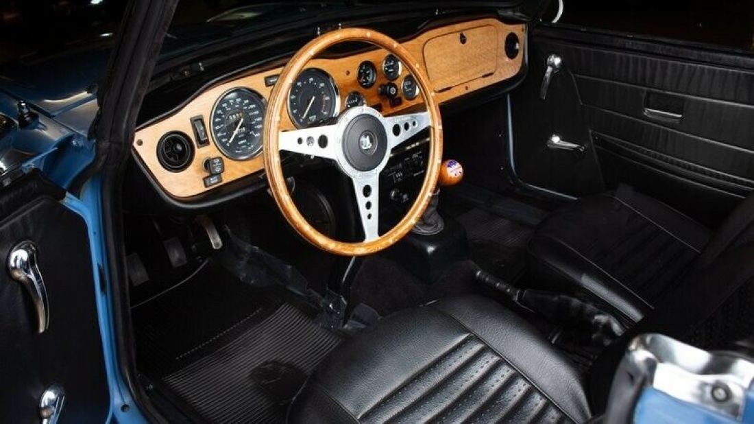 1974 Triumph TR-6 - photo 11