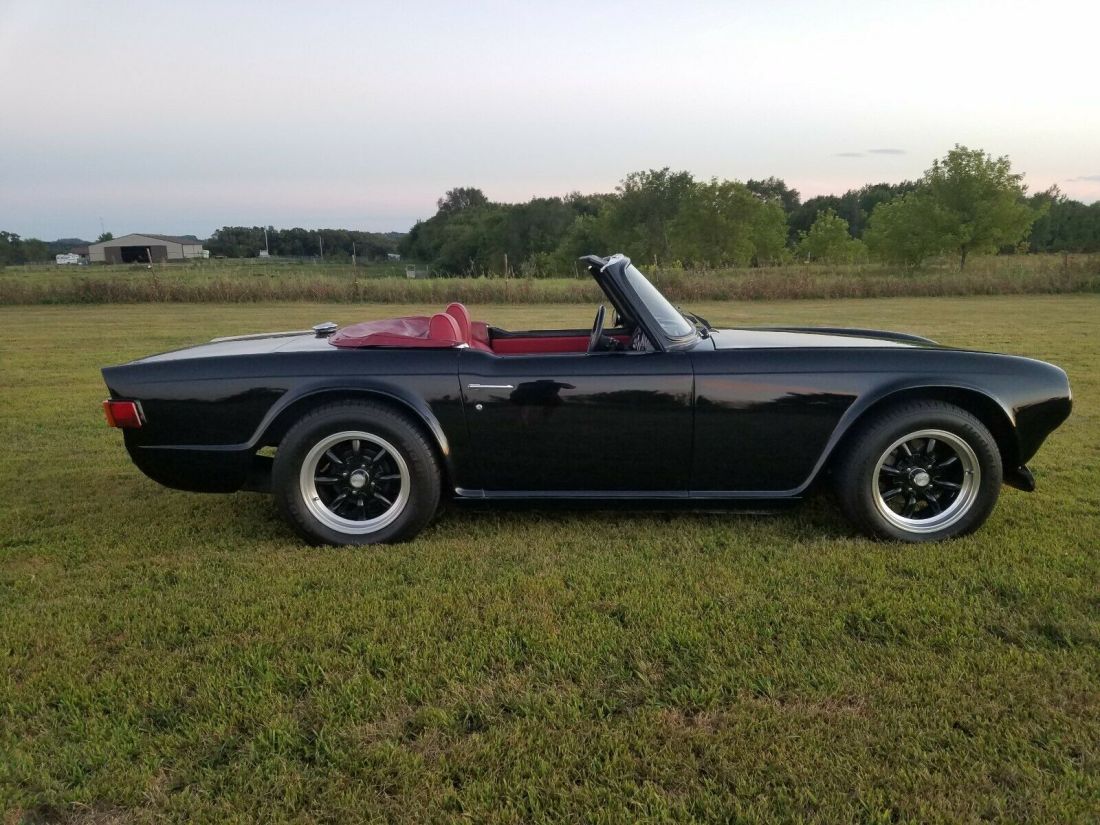 1974 Triumph TR-6 - photo 2