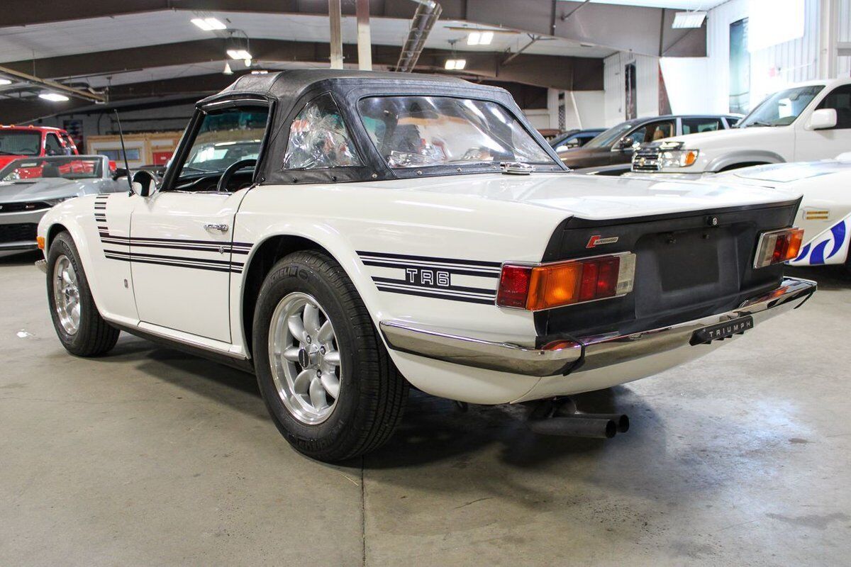 1974 Triumph TR-6 - photo 11