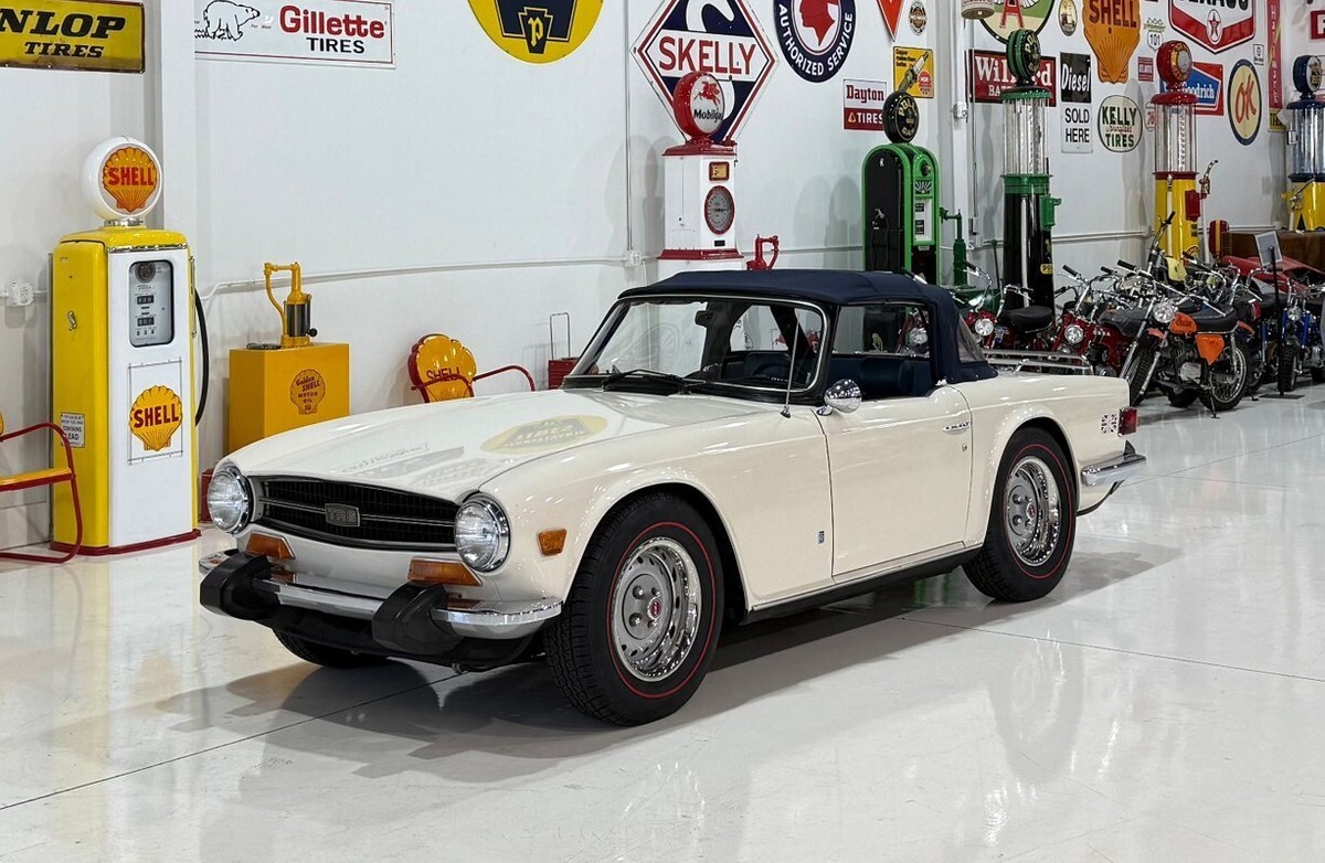 1974 Triumph TR-6 - photo 13