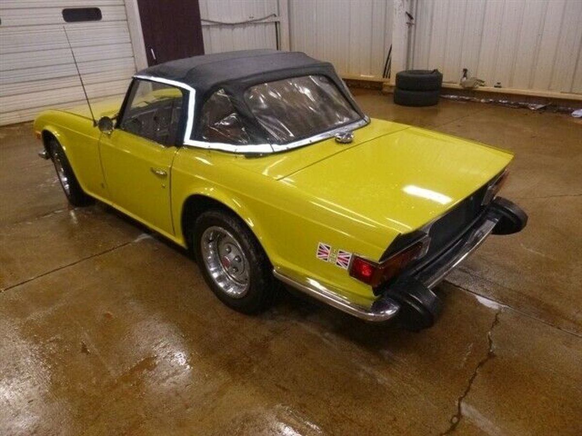 1974 Triumph TR-6 - photo 3