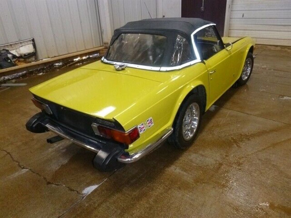 1974 Triumph TR-6 - photo 6