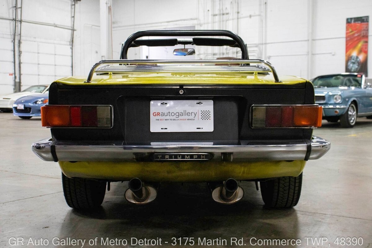1974 Triumph TR-6 - photo 7