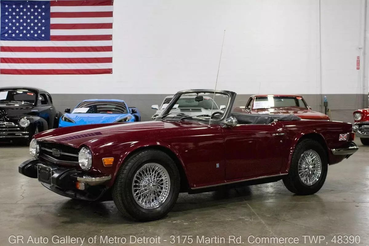 1974 Triumph TR6 43328 Miles Carmine Red 2.5l I6 4-Speed Overdrive 1974 Triumph TR-6
