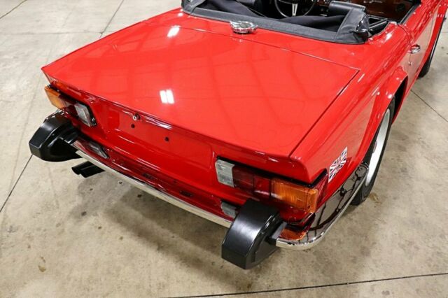 1974 Triumph TR-6 -- - photo 11