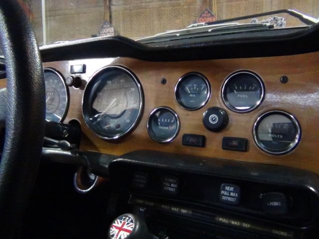 1974 Triumph TR-6 - photo 13