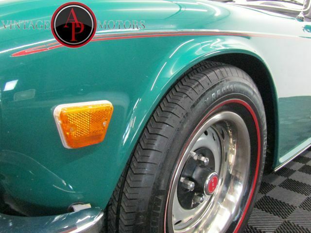 1974 Triumph TR-6 BRITISH RACING GREEN POWER FRONT DISC BRAKES - photo 6
