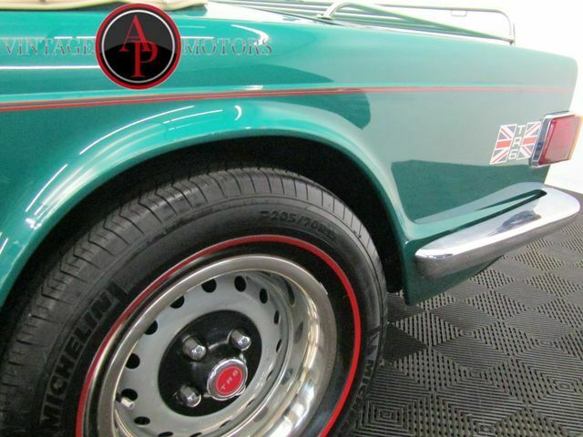 1974 Triumph TR-6 BRITISH RACING GREEN POWER FRONT DISC BRAKES - photo 9