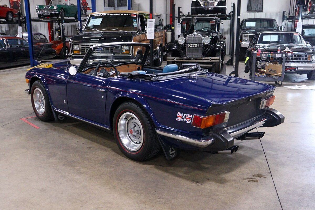 1974 Triumph TR-6 Convertible - photo 3