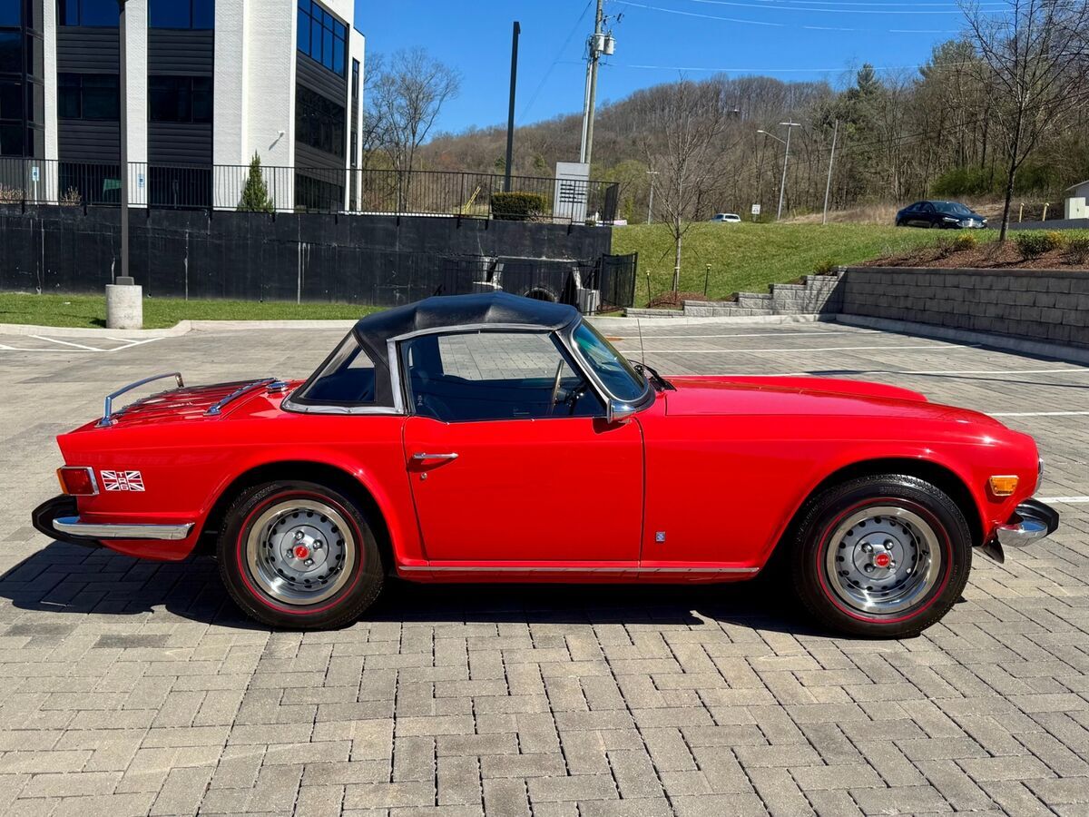1974 Triumph TR-6 Convertible - photo 8