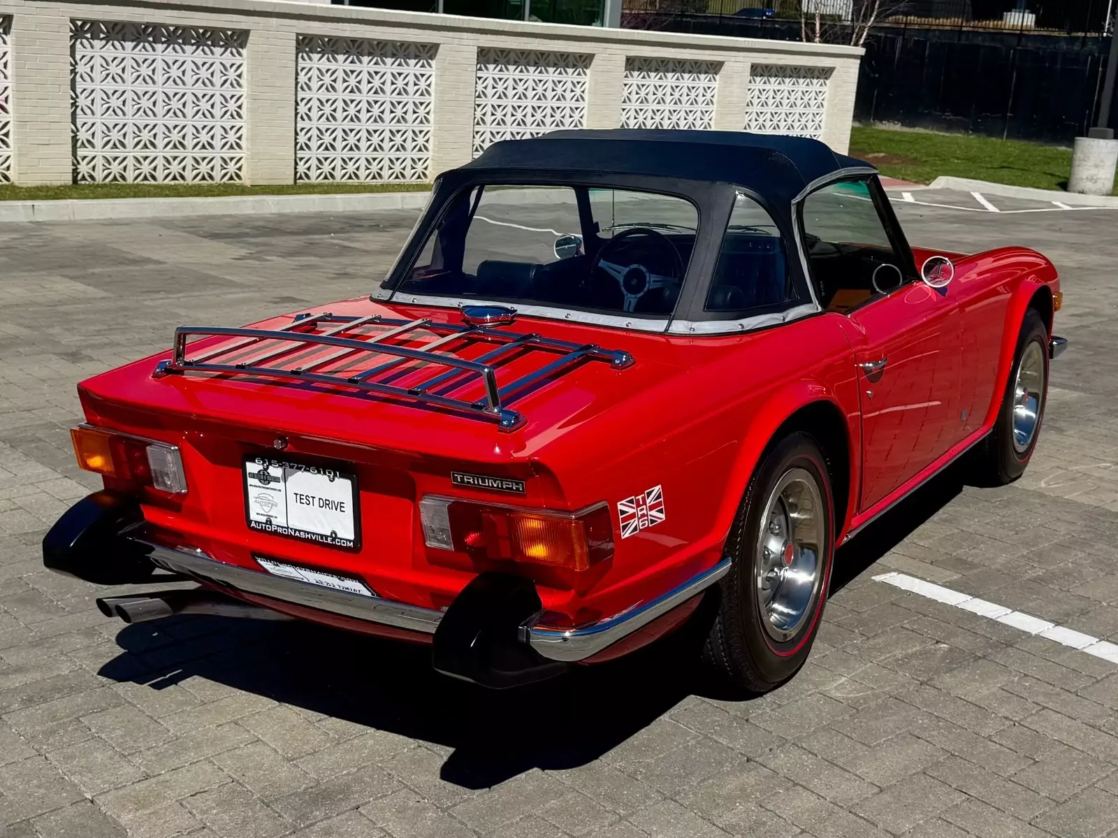 1974 Triumph TR-6 Convertible - photo 3