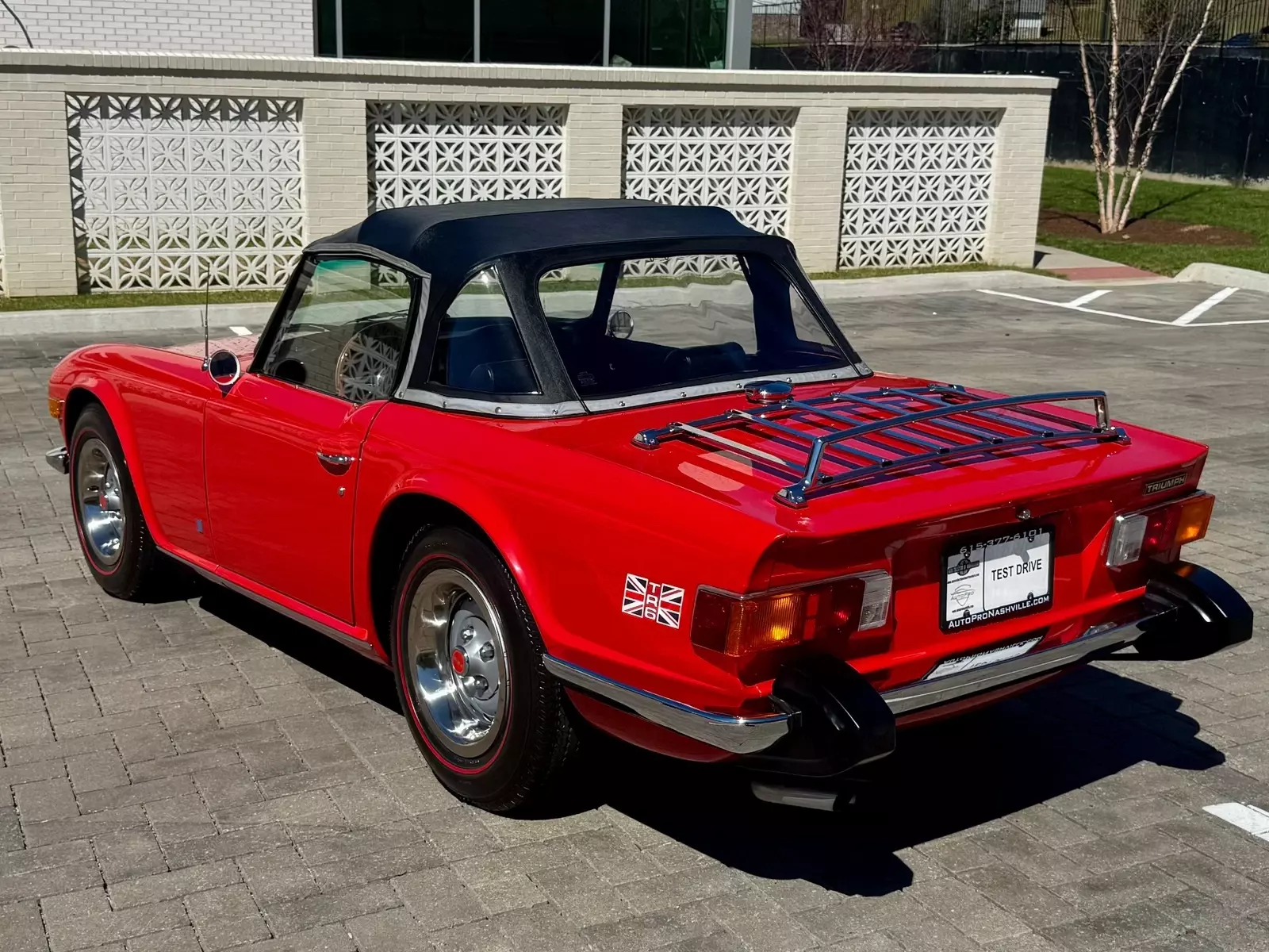 1974 Triumph TR-6 Convertible - photo 4