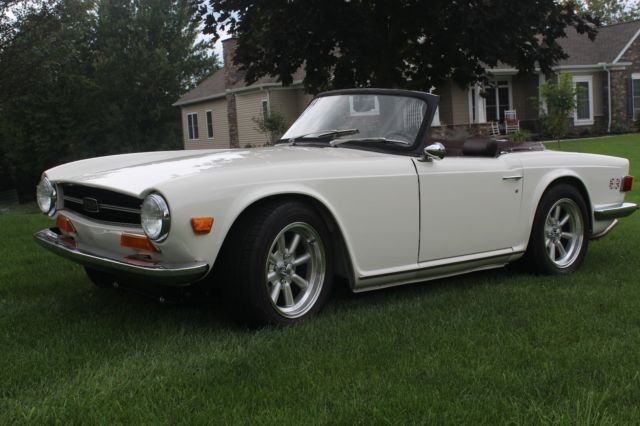 1974 Triumph TR-6 - photo 2