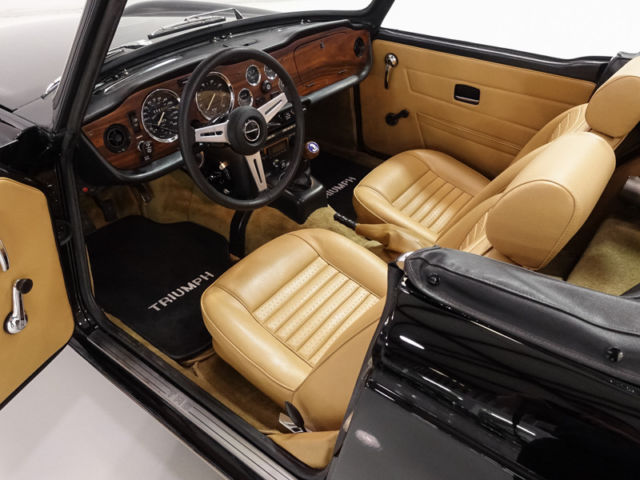 1974 Triumph TR-6 Roadster - photo 7