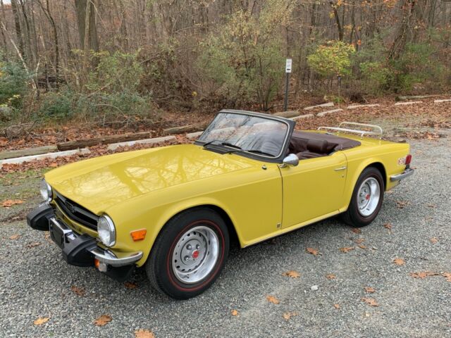 1974 Triumph TR6 Yellow Original 25K Miles Mint Condition In and Out 1974 Triumph TR-6