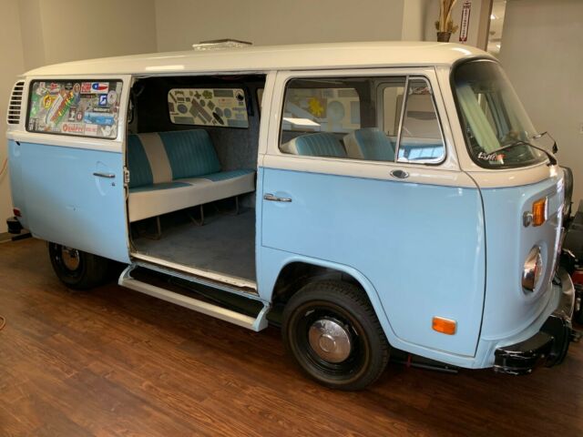 1974 Volkswagen Bus - All Original 1974 Volkswagen Bus/Vanagon