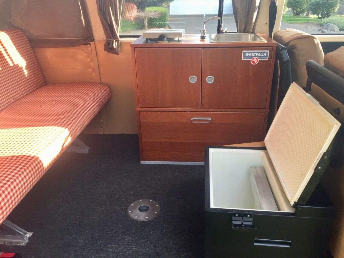 1974 Volkswagen Bus Camper camper van - photo 10