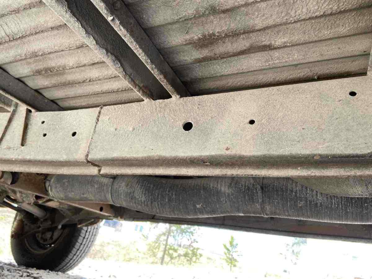 1974 Volkswagen bus sunroof - photo 13