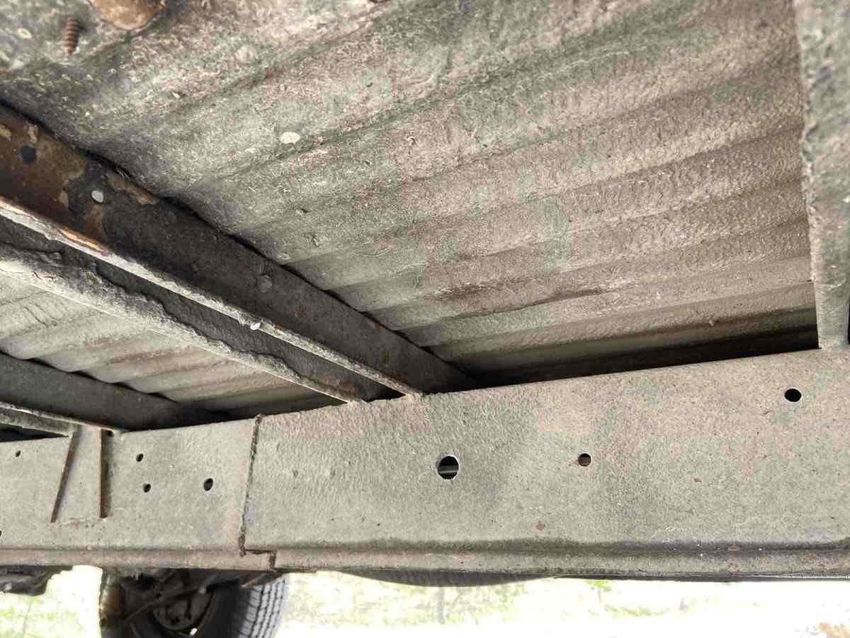 1974 Volkswagen bus sunroof - photo 4