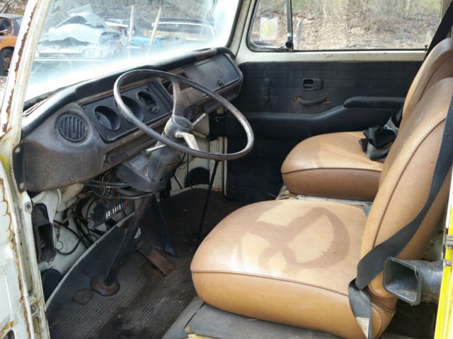 1975 Volkswagen Bus/Vanagon - photo 8