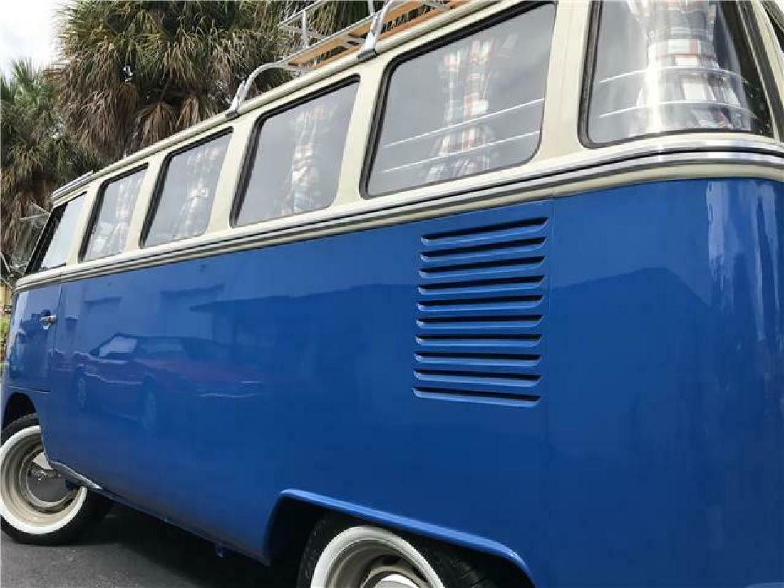 1974 Volkswagen Bus/Vanagon 15 Windows - photo 12
