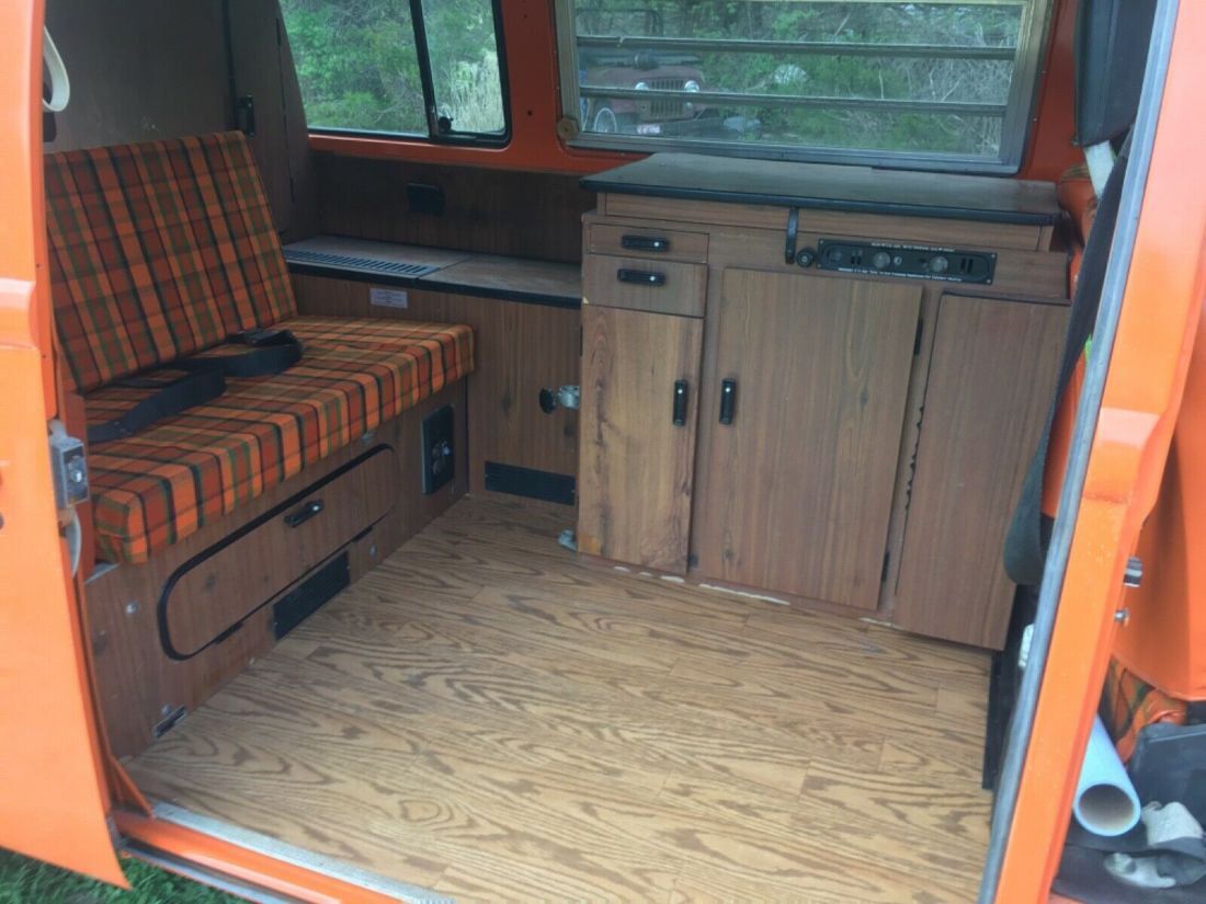 1974 Volkswagen Bus/Vanagon CAMPER - photo 9