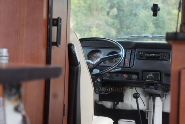 1974 Volkswagen Bus/Vanagon Westfalia-Werke K-G Edition - photo 11