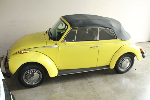 1974 Volkswagen Convertible, Saturn Yellow, Rust Free/Accident Free California. 1974 Volkswagen Beetle - Classic VW Convertable 1.6L