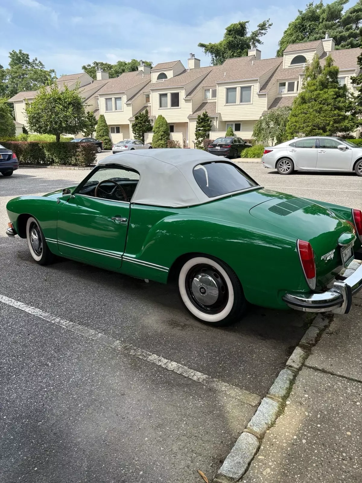 1974 Volkswagen Karmann Ghia Convertible Green side trim 1974 Volkswagen Karmann Ghia side trim