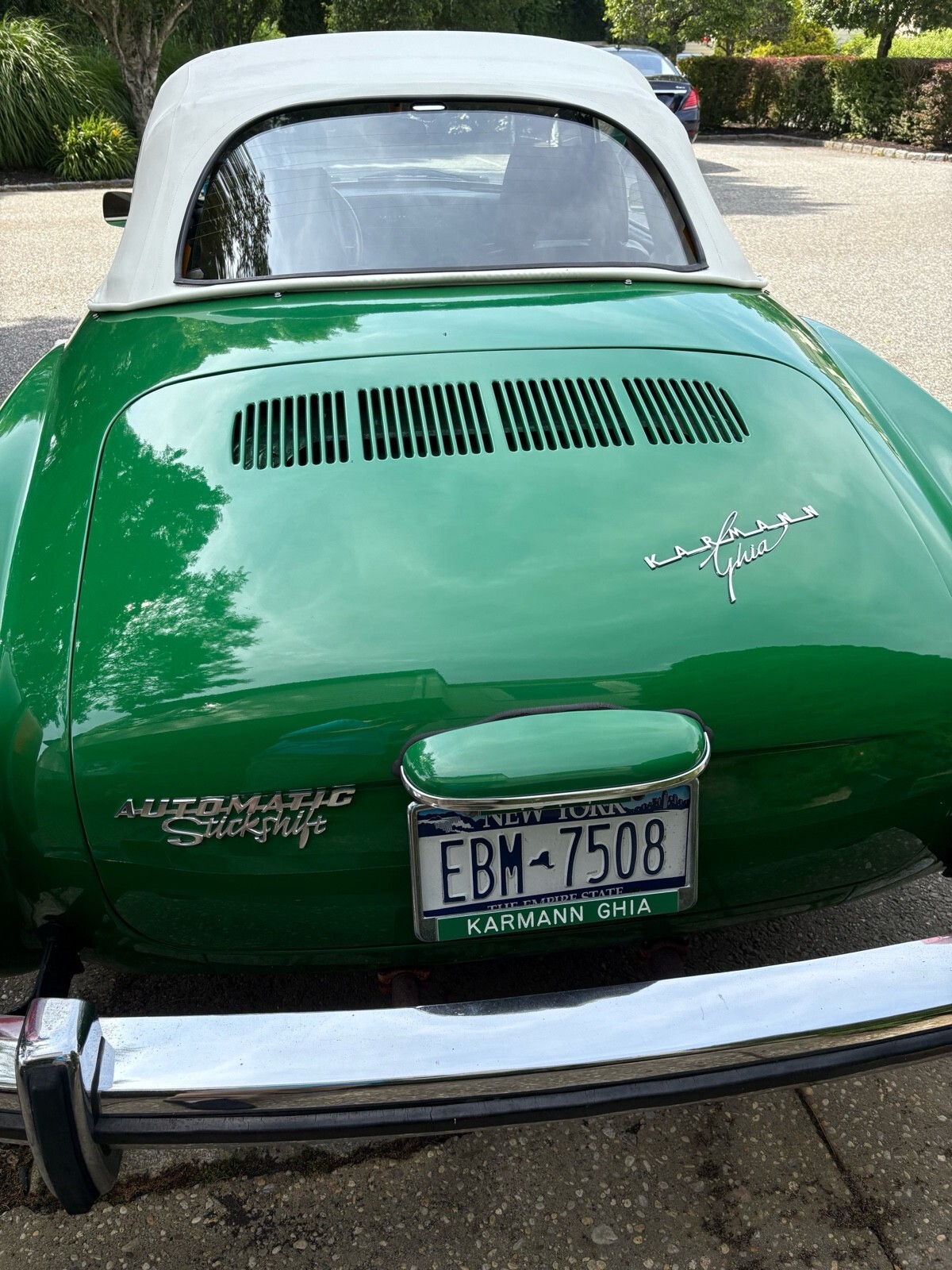 1974 Volkswagen Karmann Ghia side trim - photo 2