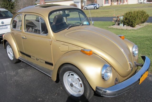 1974 Volkswagen Sun Bug - Everything is new except the paint ! 1974 Volkswagen Beetle - Classic