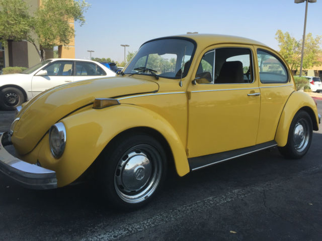 1974 Volkswagen Super Beetle Base Sedan 2-Door 1.6L**Yellow** 1974 Volkswagen Beetle - Classic