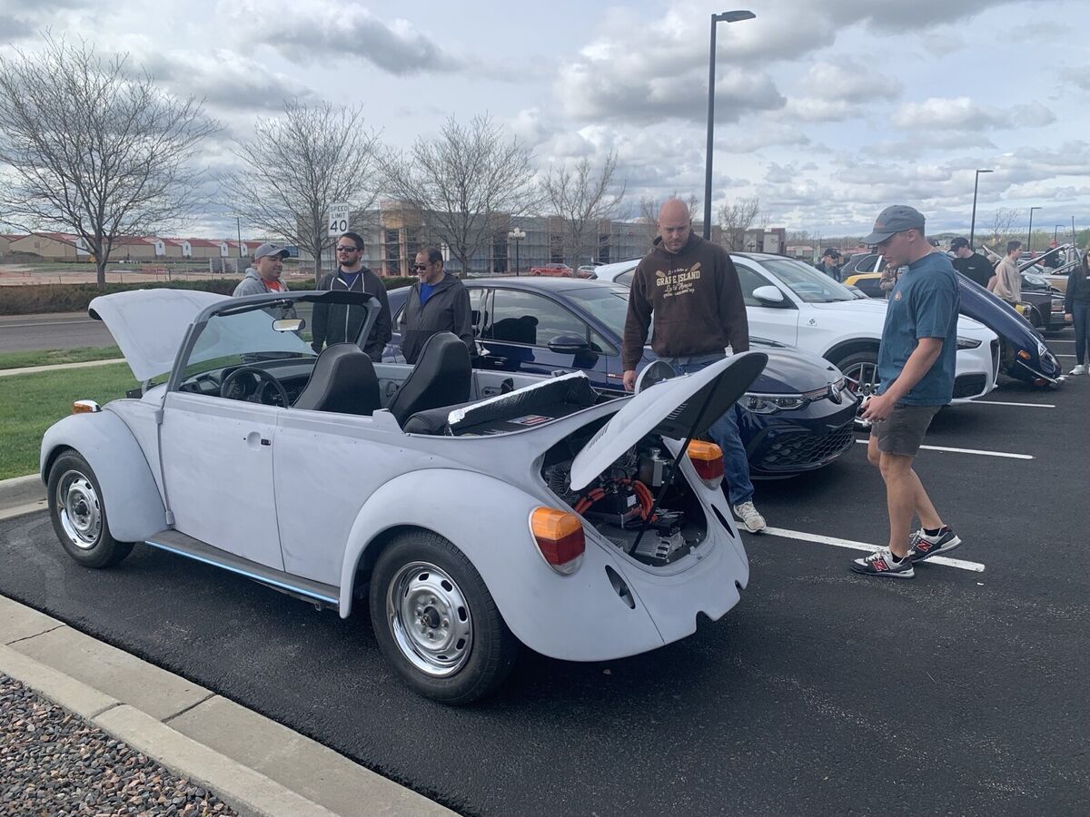 1974 Volkswagen Super Beetle EV Conversion - photo 3