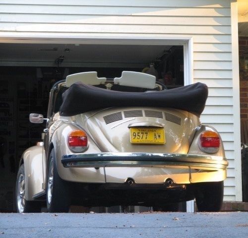 1974 Volkswagen Super Beetle Karmann Sun Bug Cabriolet Convertible 1974 Volkswagen Beetle - Classic Sun Bug