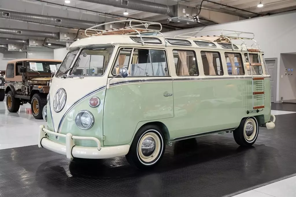1974 Volkswagen T1 BUS 1974 Volkswagen T1 BUS